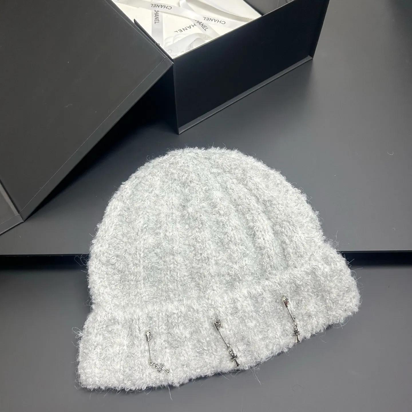 New Croix heart knitted hat 12 colors